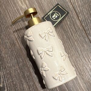 Cream Bow Embossed Soap Dispenser